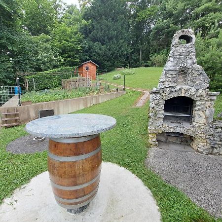 فيلا Getaway "At The Three Lights" Sevnica المظهر الخارجي الصورة